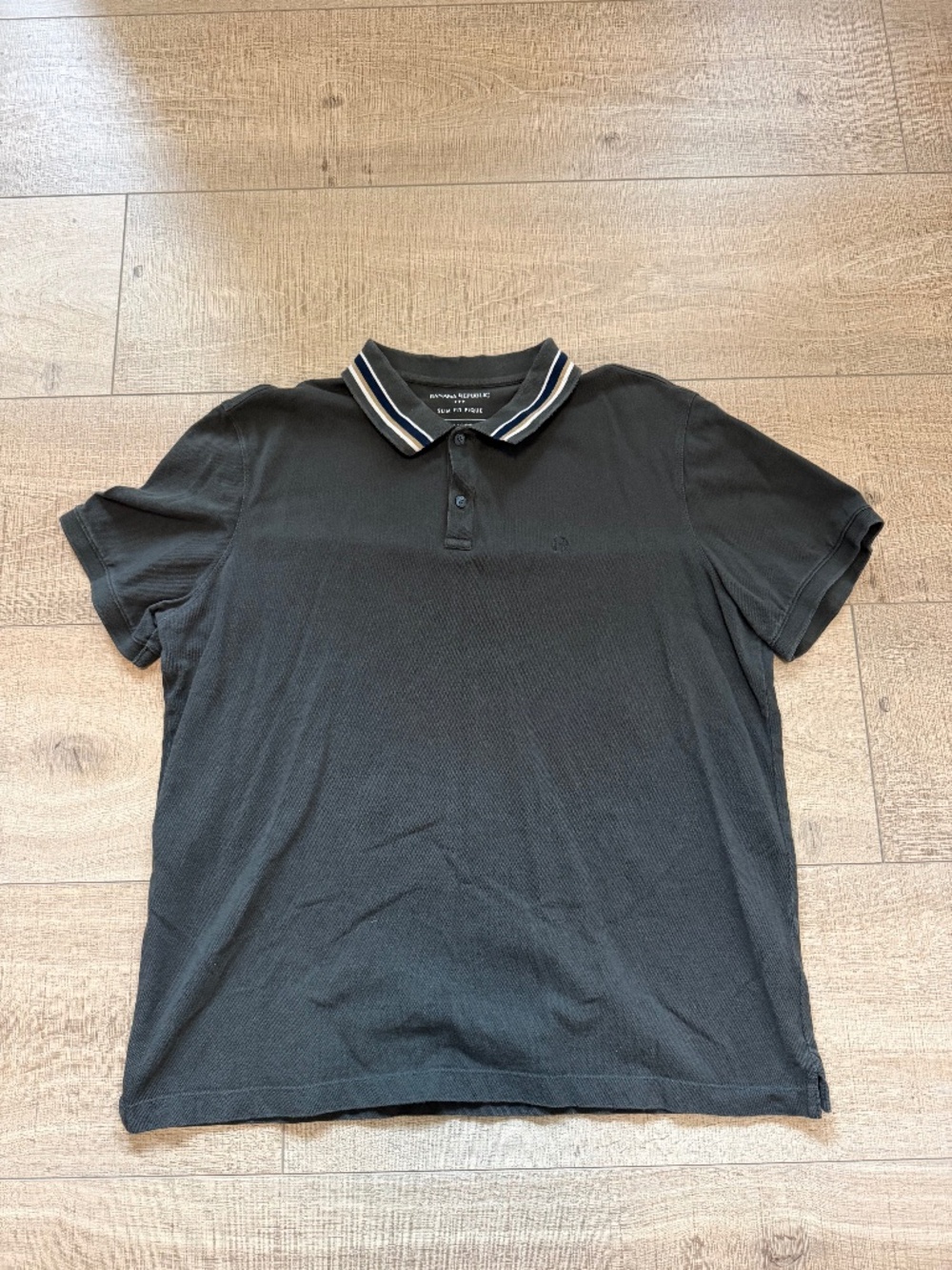 Banana Republic Slim Fit Pique Dark Grey Polo Shirt Striped Collar Trim Men's XL